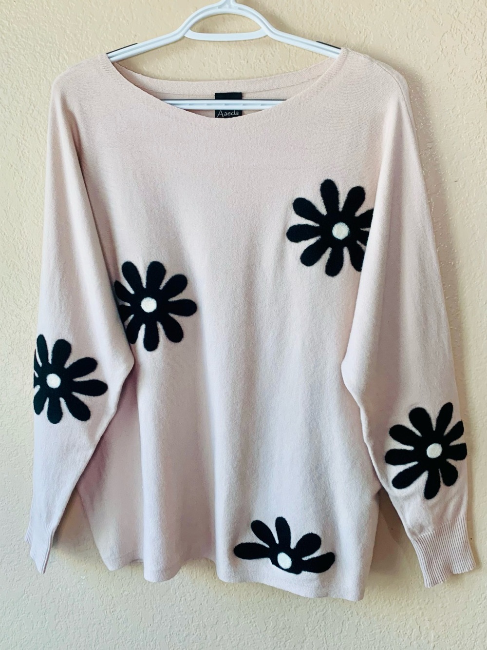 AAEDA Cream Black Retro Indie Daisy Dolman Sleeve Sweater Size L